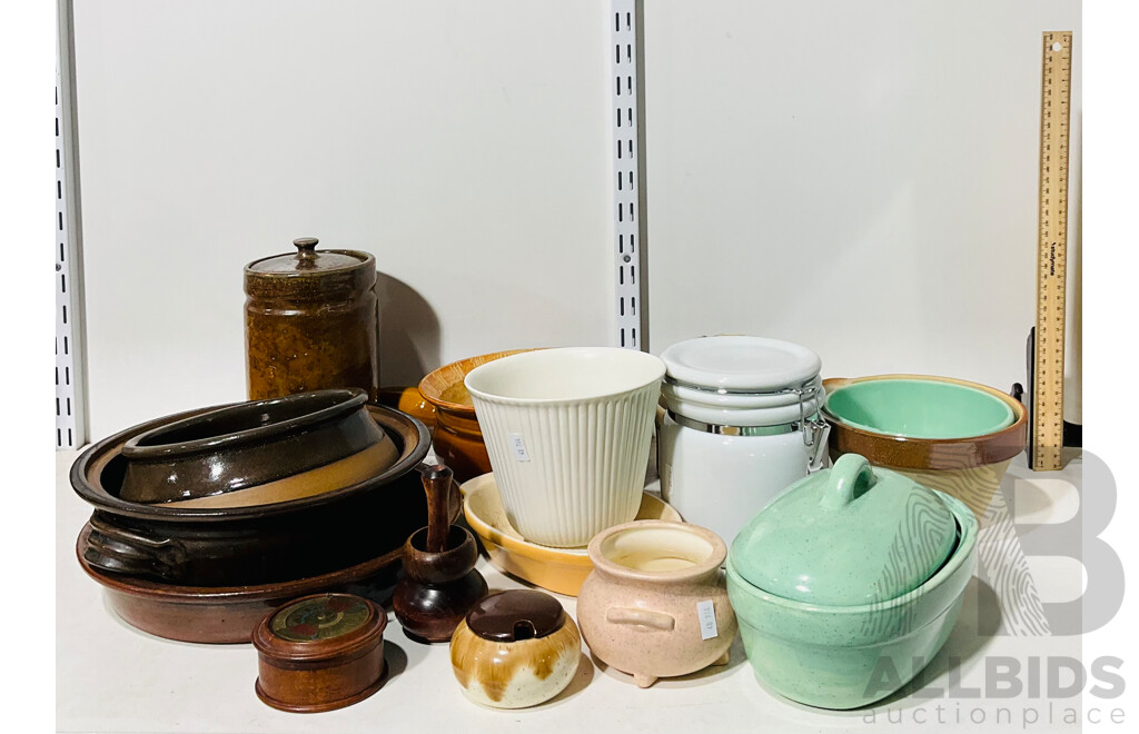 Collection of Bendigo Pottery and Other Kitchenware Including Bowls, Plates and Serving Dishes