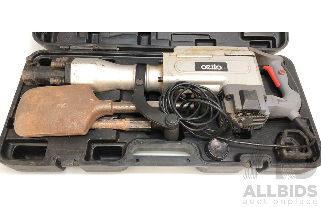 Ozito 1700 Watt Electric Demolition Hammer