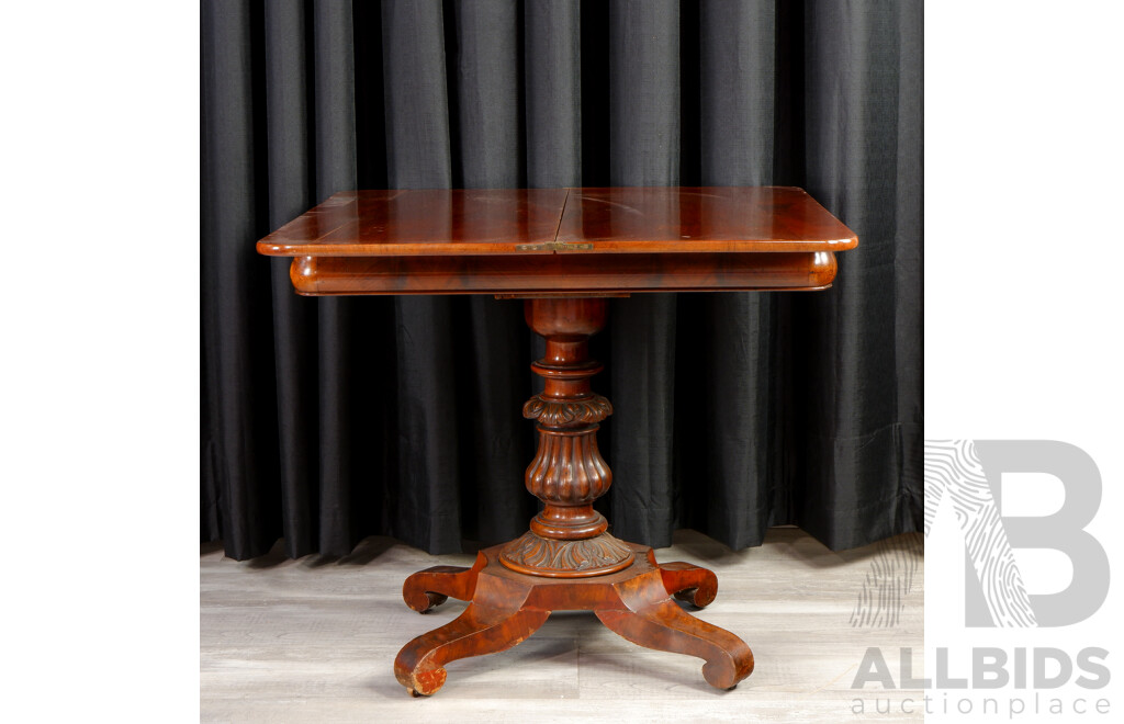 Victorian Mahogany Single Pedestal Fold Over Card Table