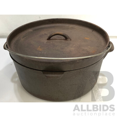 10 Litre Cast Iron Camp Oven