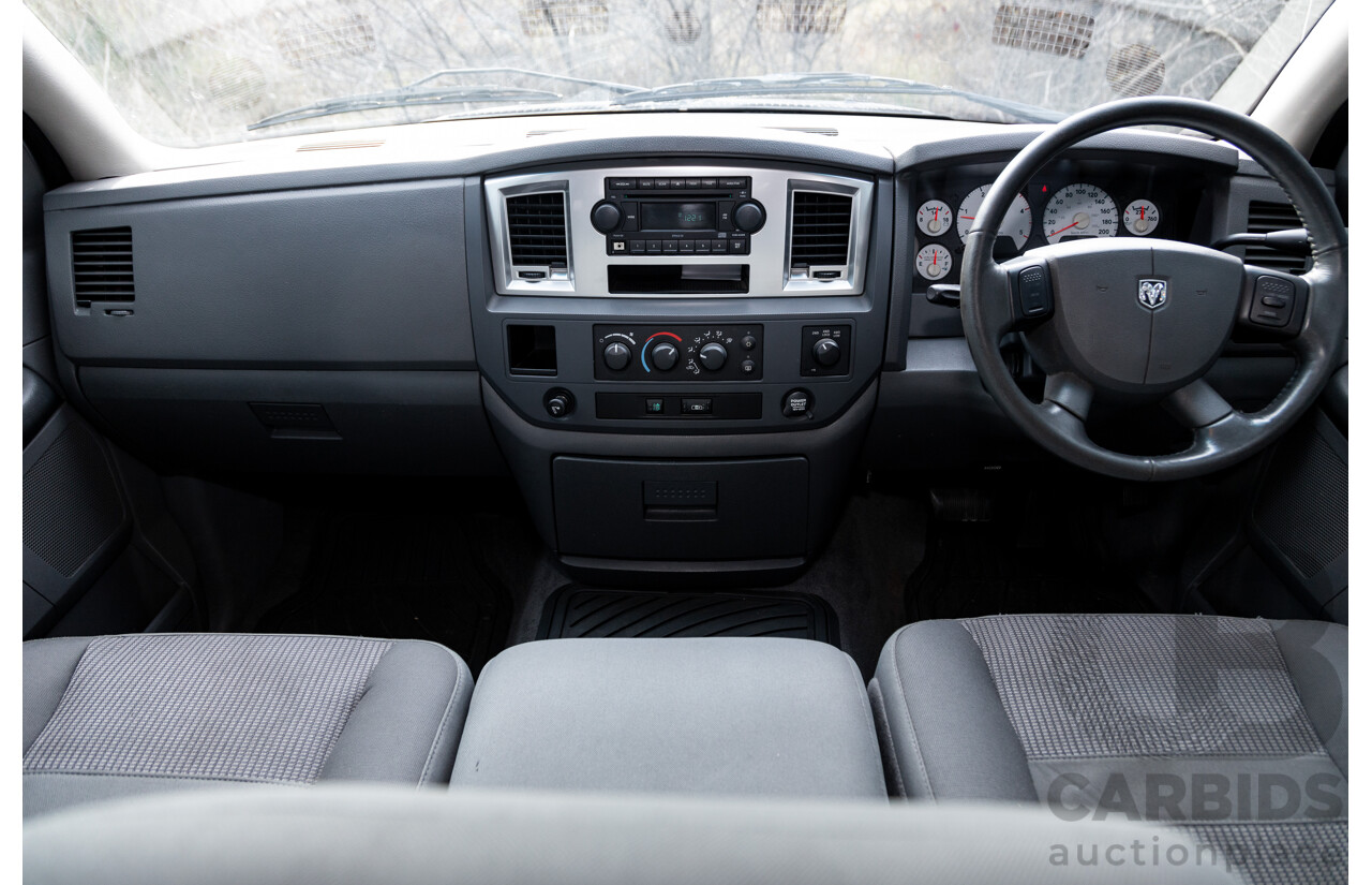 06/2007 Dodge Ram 3500 HD (4x4) Gen 2 Dually Lone Star Edition 4d Quad Cab Silver Turbo Diesel Cummins 6.7L - 06/2011 Import