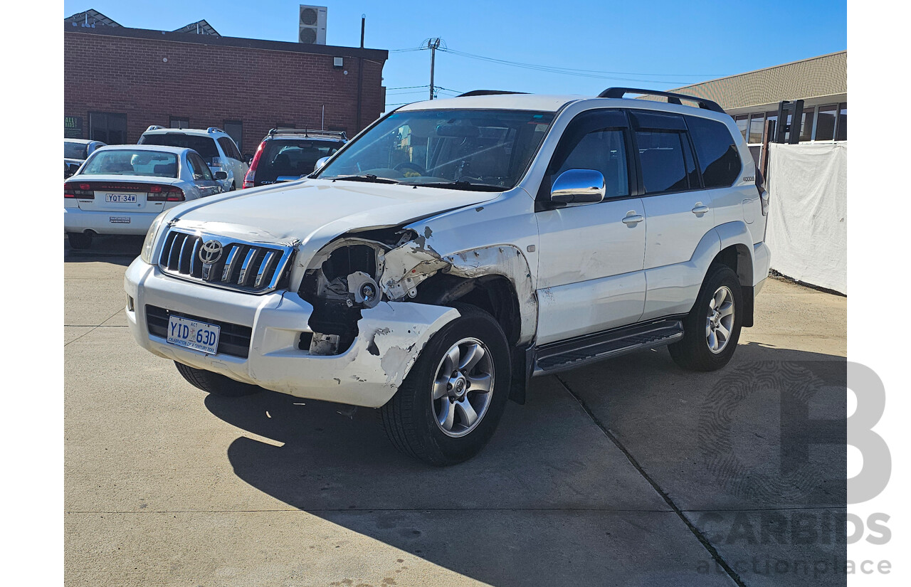 1/2007 Toyota Landcruiser Prado VX (4x4) GRJ120R 07 UPGRADE 4d Wagon White 4.0L