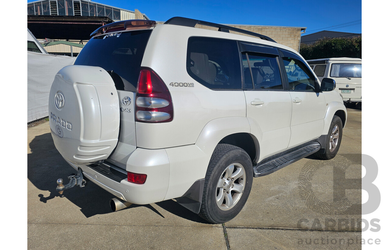 1/2007 Toyota Landcruiser Prado VX (4x4) GRJ120R 07 UPGRADE 4d Wagon White 4.0L