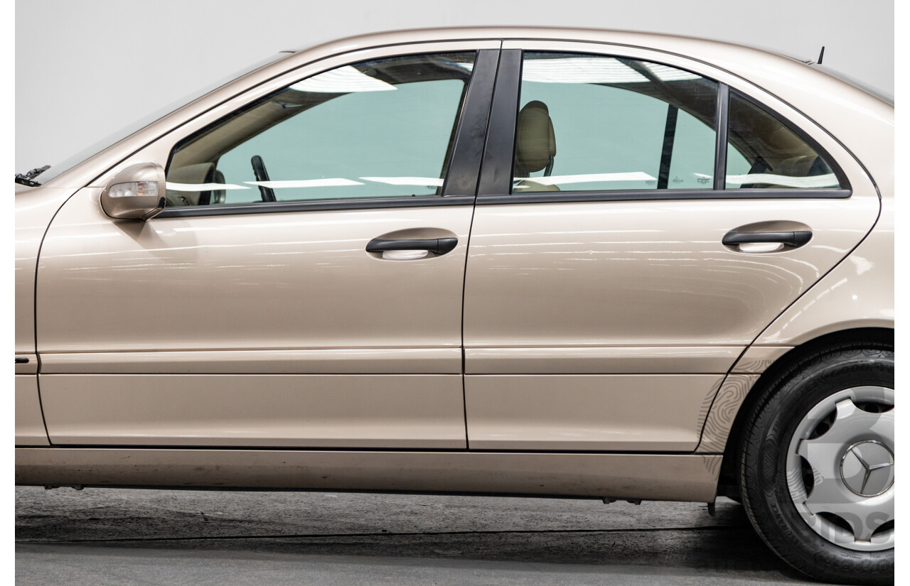 03/2003 Mercedes Benz C180 Kompressor Classic W203 4d Sedan Travertine Beige Metallic Supercharged 1.8L