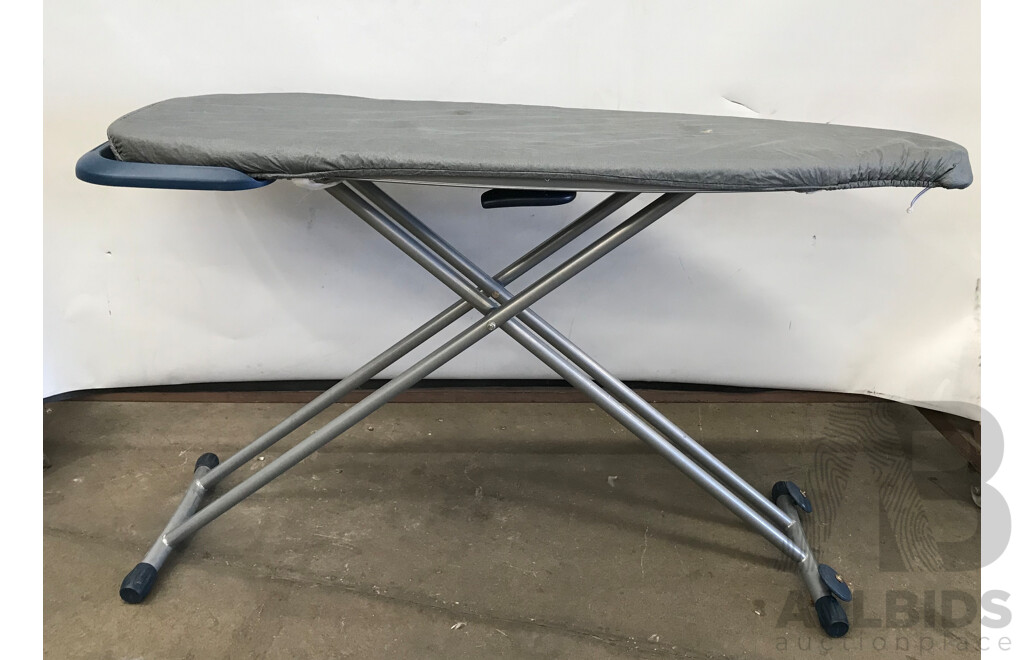 Ironing Board (132cm X 77cm)