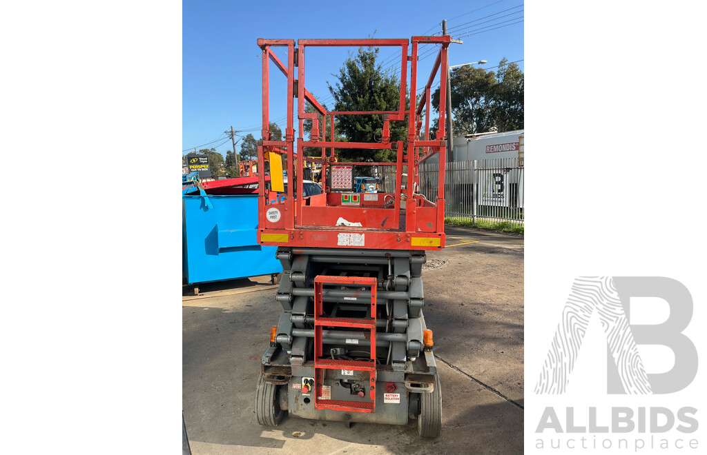 2018 Skyjack Electric Scissor Lift