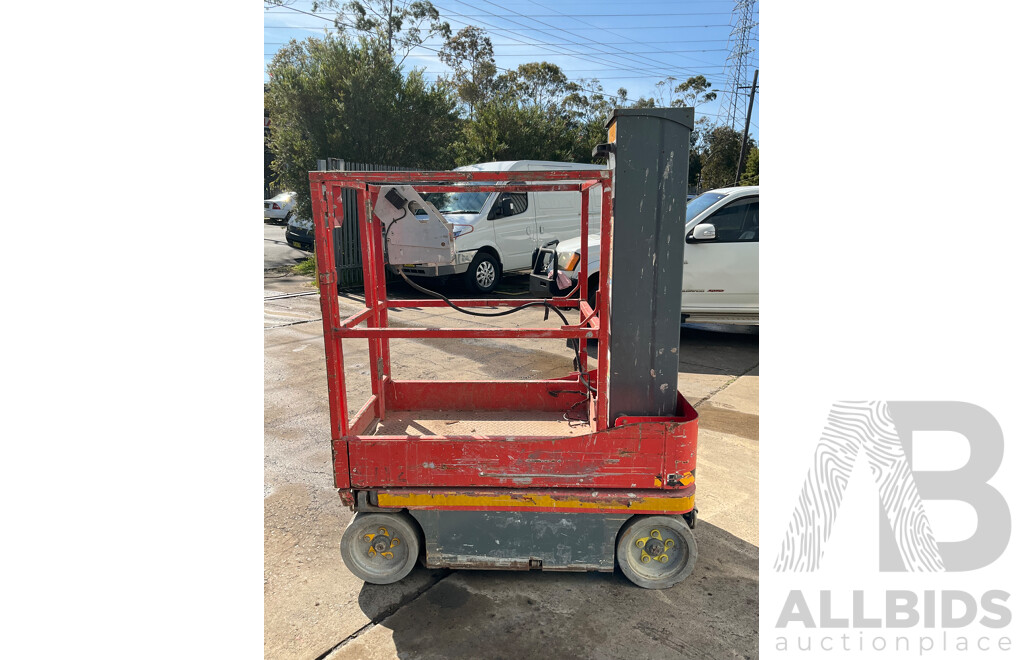 Skyjack Electric Runabout EWP Lift