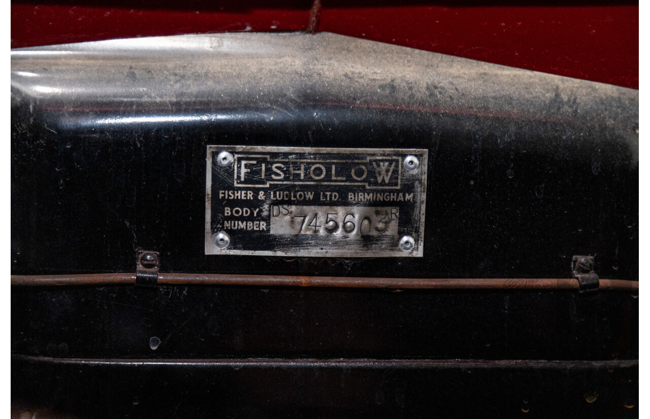 01/1954 Standard Vanguard Phase II 4d Sedan Red 2088cc Diesel