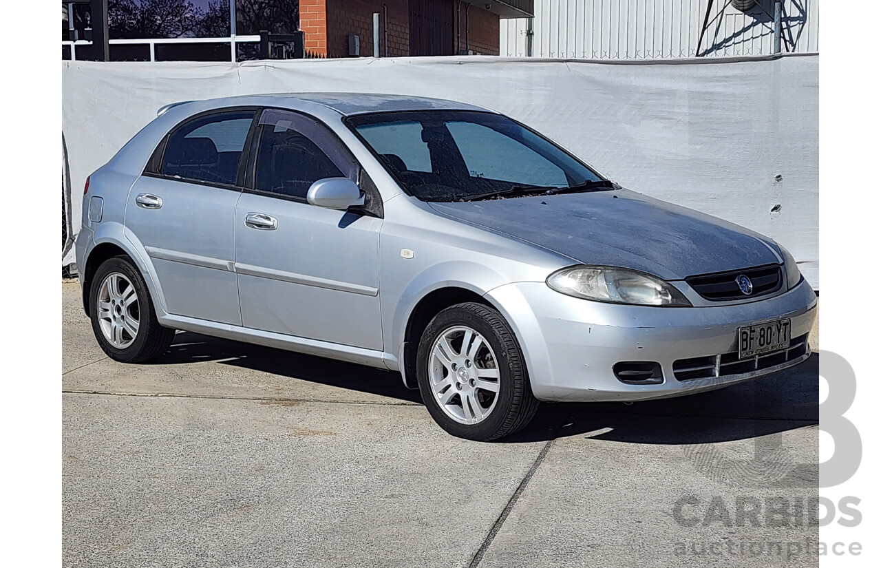 09/2005 Holden Viva  FWD JF 5D Hatchback Silver 1.8L