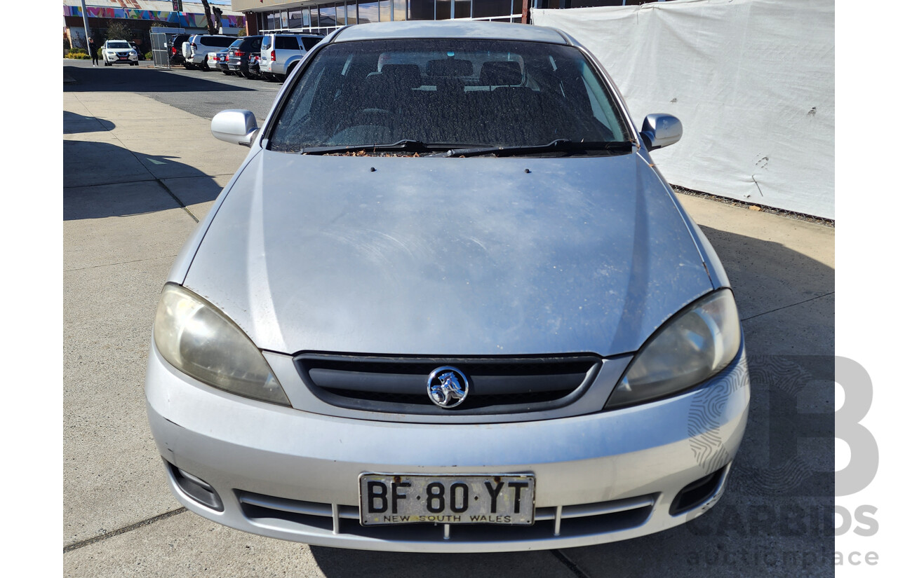 09/2005 Holden Viva  FWD JF 5D Hatchback Silver 1.8L