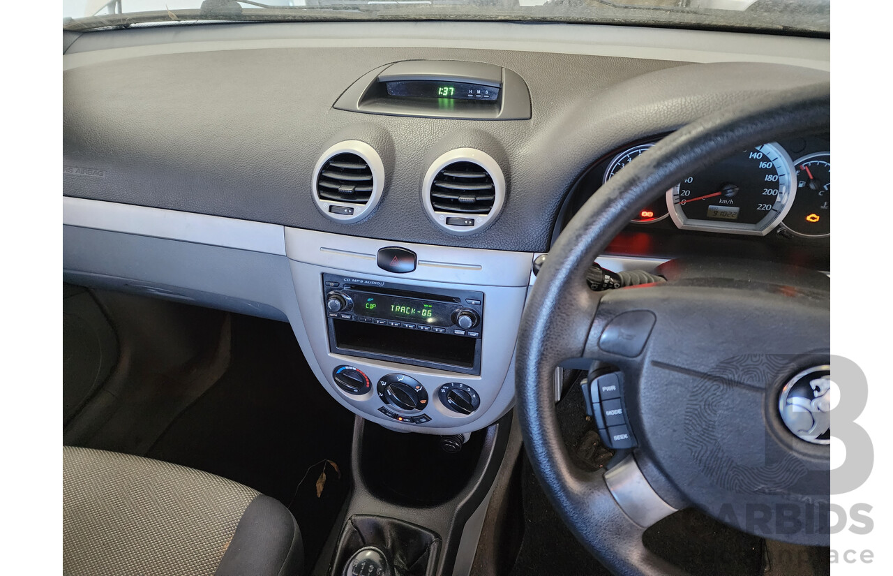 09/2005 Holden Viva  FWD JF 5D Hatchback Silver 1.8L
