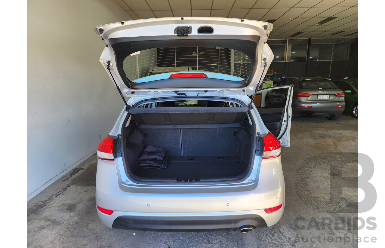 05/2015 Kia Cerato S PREMIUM FWD YD MY15 5D Hatchback Silver 1.8L