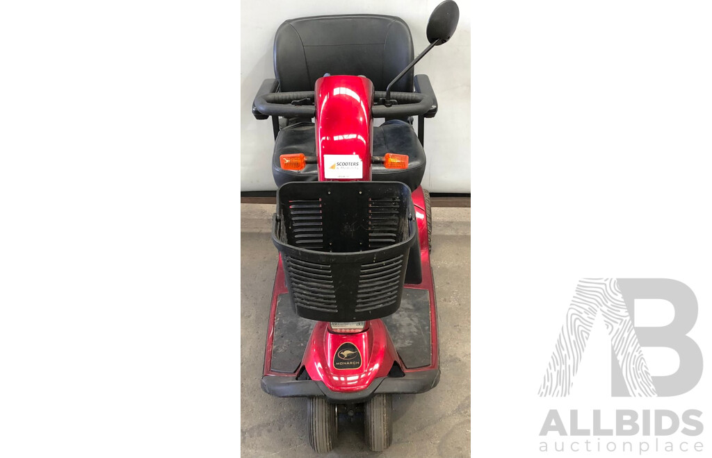 Monarch Hybrid 4 Mobility Scooter