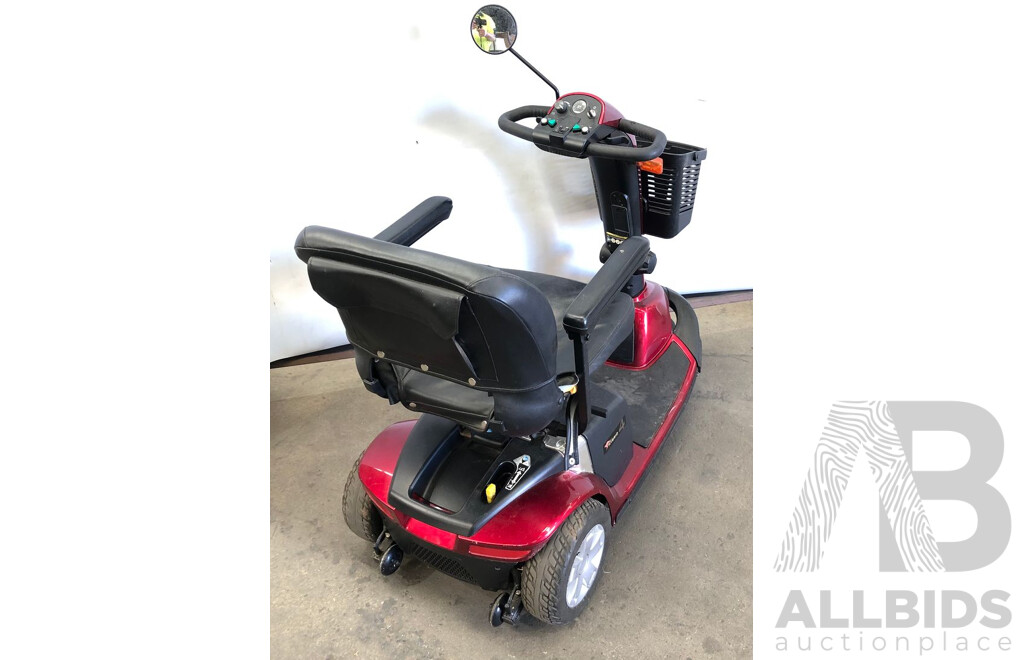 Monarch Hybrid 4 Mobility Scooter