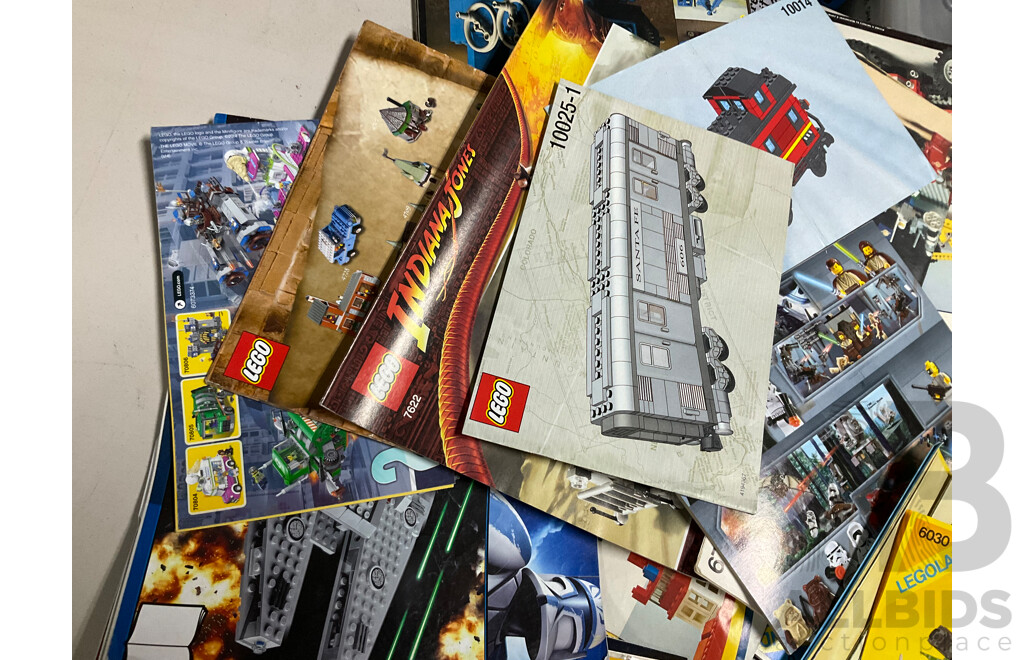 Large Collection of Vintage Lego Instruction and Reference Books Including Technic, Harry Potter, Vikings, Indiana Jones and More