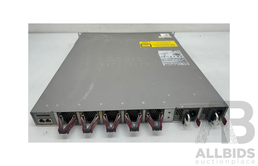 Cisco Catalyst (WS-C4500X-32SFP+) 4500-X Series 32-Port SFP+ Switch