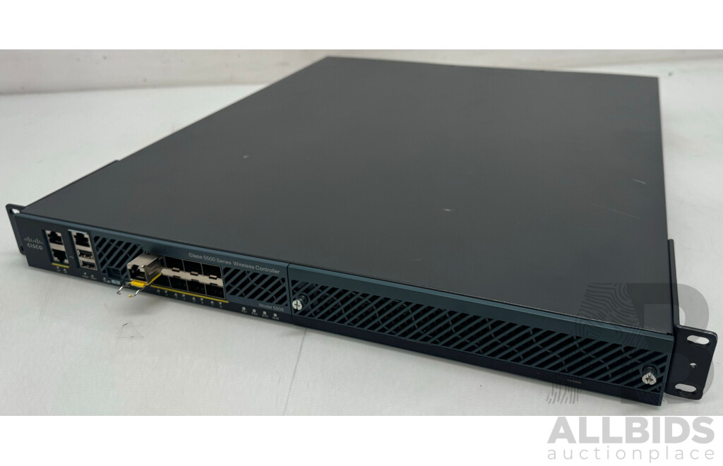 Cisco (Model 5508) 5500 Series Wireless Controller Appliance