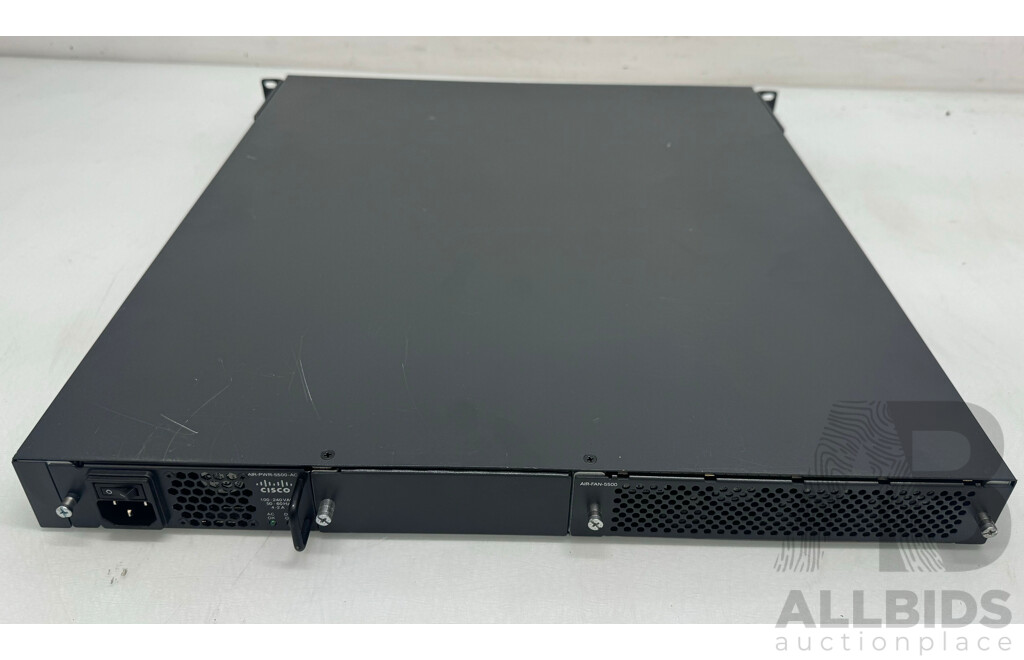 Cisco (Model 5508) 5500 Series Wireless Controller Appliance