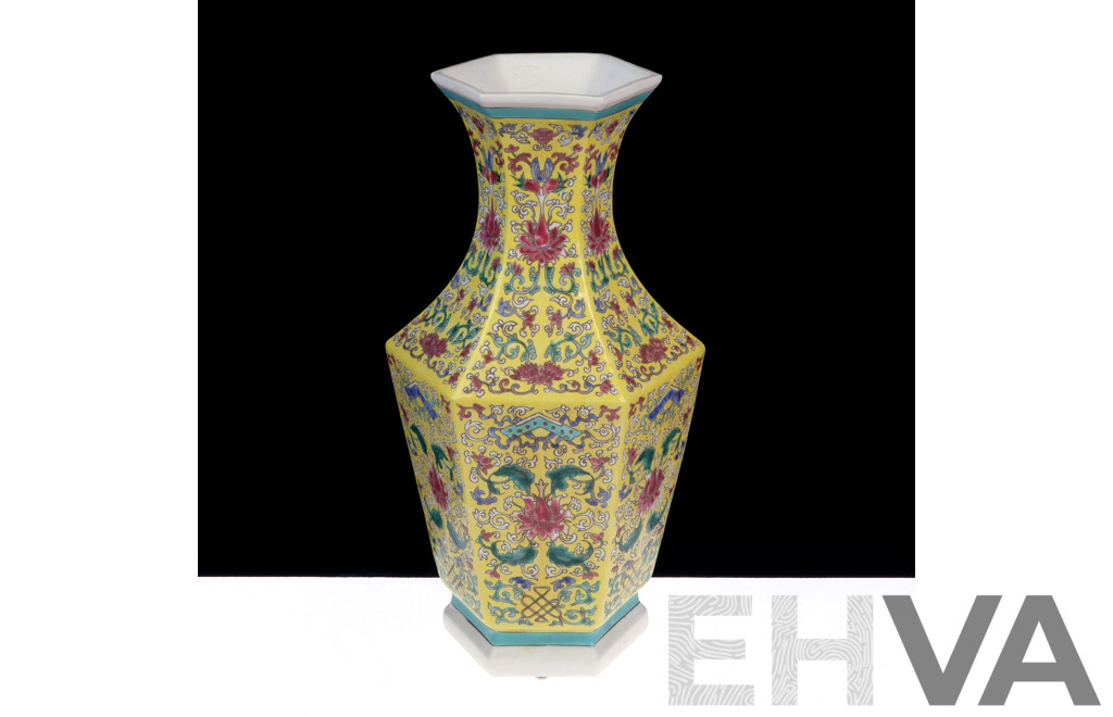 Vintage Chinese Famille Rose Porcelain Hexagonal Vase