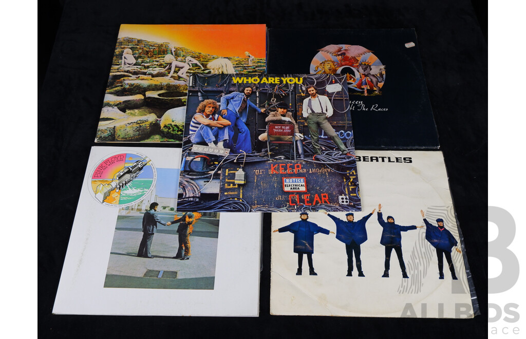 Great Collection Five Vinyl LP Records Comprising The Beatles, Queen, Led Zeppelin, Pink Floyd & the Who