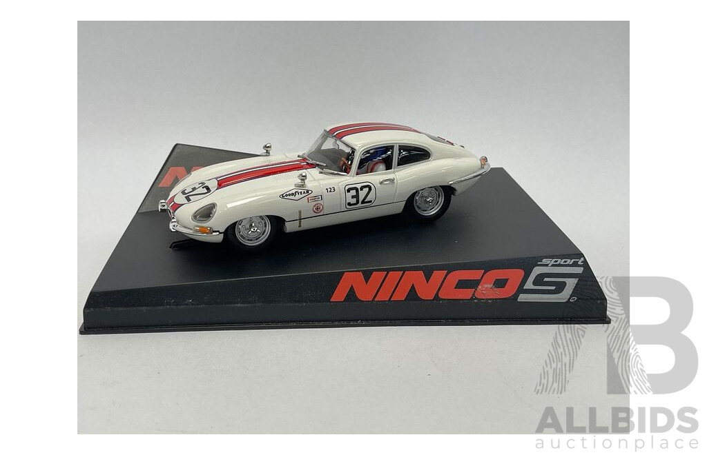 Ninco Jaguar E-Type XK-E - Brand New