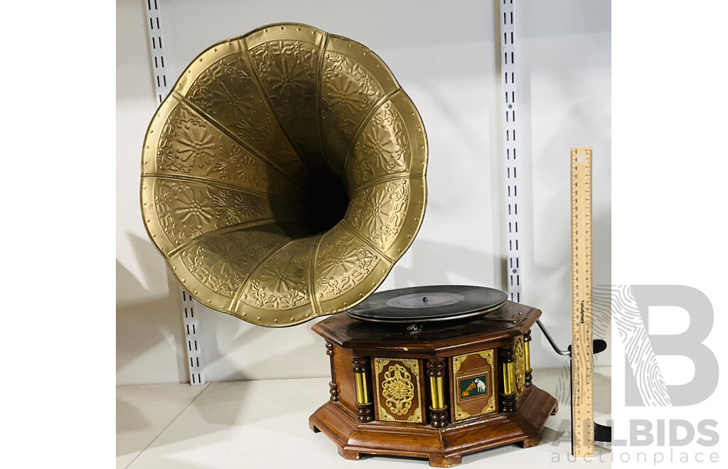 Reproduction Gramophone with Wooden Base and Tin Horn Including Record