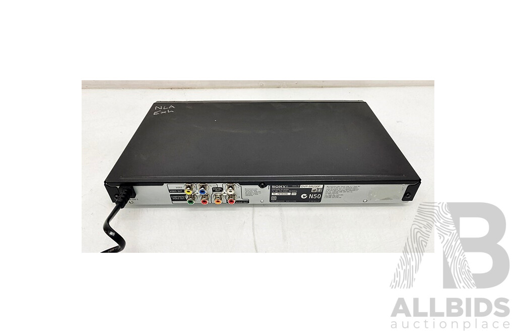 Sony (DVP-SR200P) CD/DVD Player