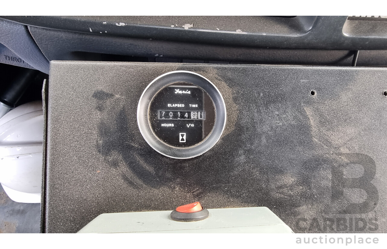 04/2008 Hino FM1J SER 2 C/CAB 6 X 4 Schwarze Street Sweeper Diesel 7.7L