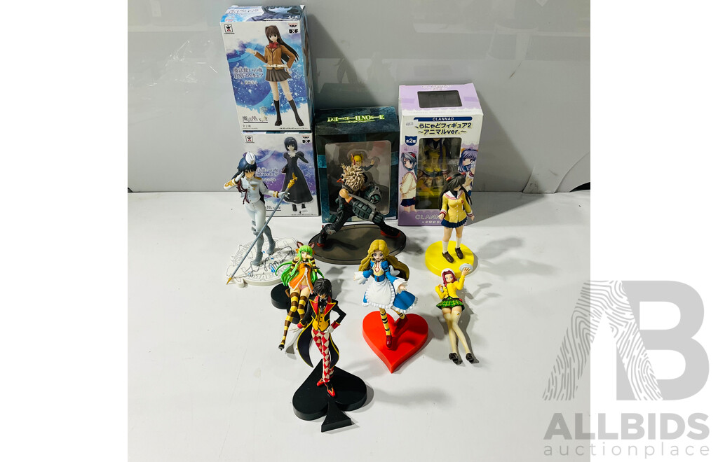 Collection of Anime Figures From My Hero Academia, Death Note, Macross and More