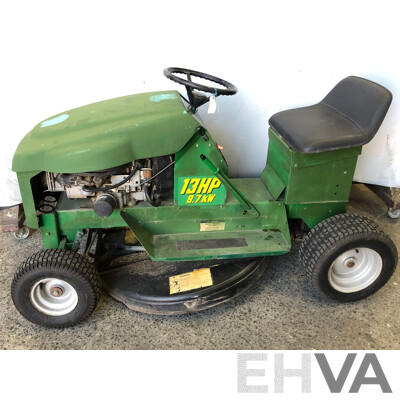 Cox Lawn Boss 13HP Ride on 32 Inch Lawn Mower