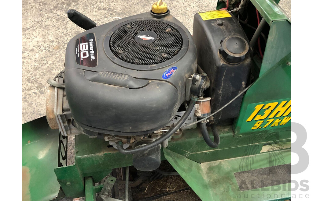 Cox Lawn Boss 13HP Ride on 32 Inch Lawn Mower