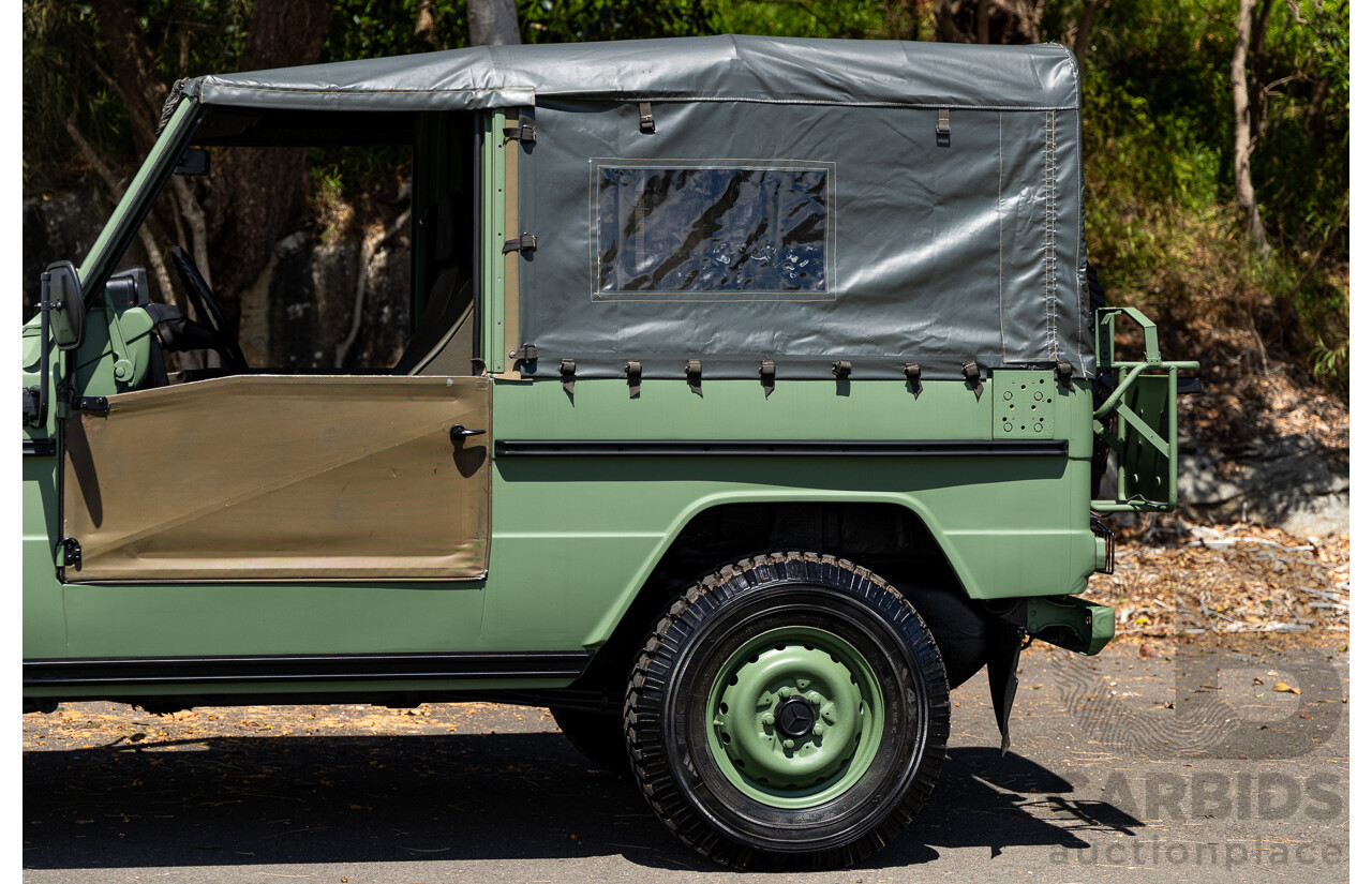 01/1990 Mercedes Benz 240GD Wolf (4x4) W461 3d SWB Open Body Olive Green Diesel 2.4L - Ex-Singapore Military