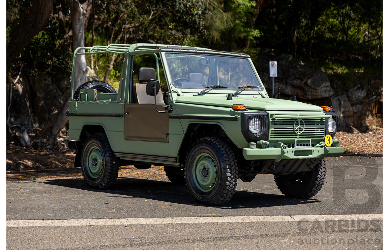 01/1990 Mercedes Benz 240GD Wolf (4x4) W461 3d SWB Open Body Olive Green Diesel 2.4L - Ex-Singapore Military