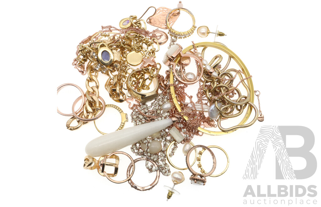 Lovely Collection of Quality Gold Plated Jewellery Items Including Mimco, Witchery & Pandora Rose Pear Shaped Cz Ring, ALE MET 56