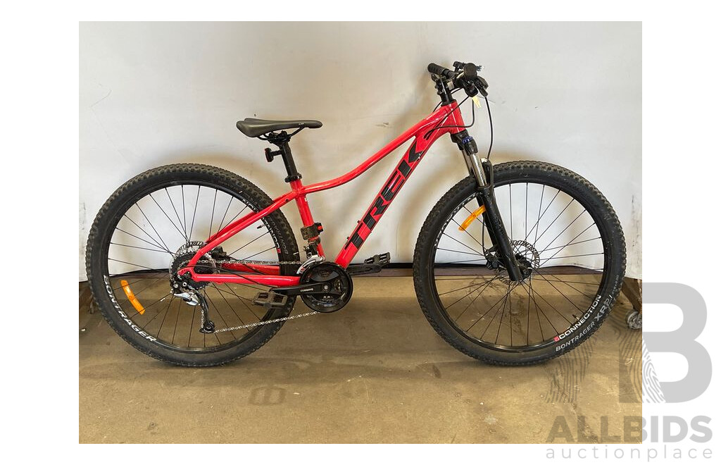 Trek Marlin 7 Mountain Bike