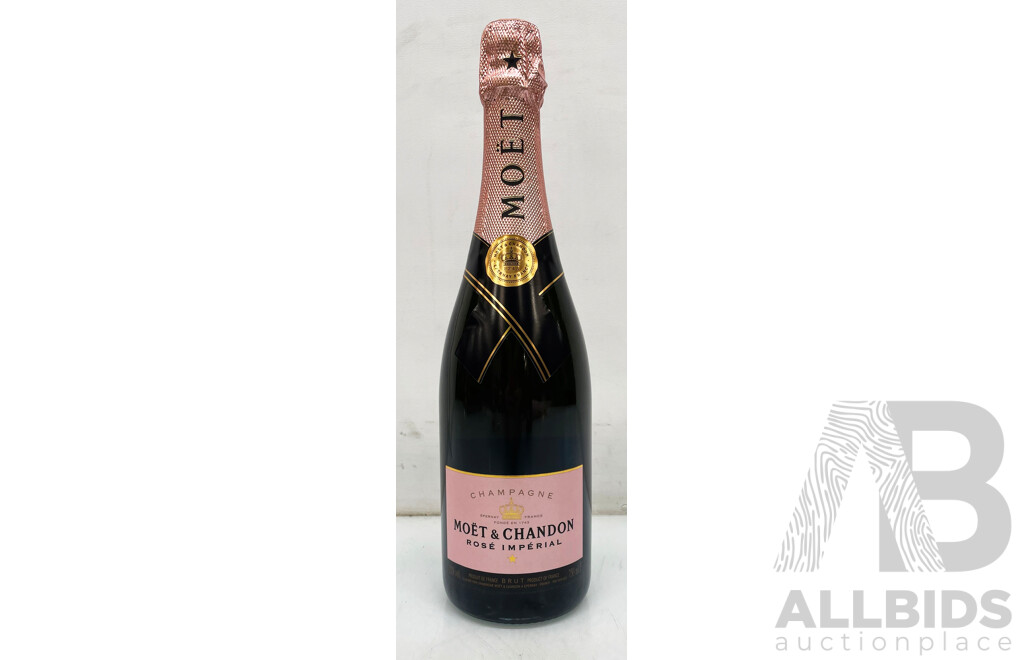 750ml Bottle of Moet & Chandon Rose Imperial