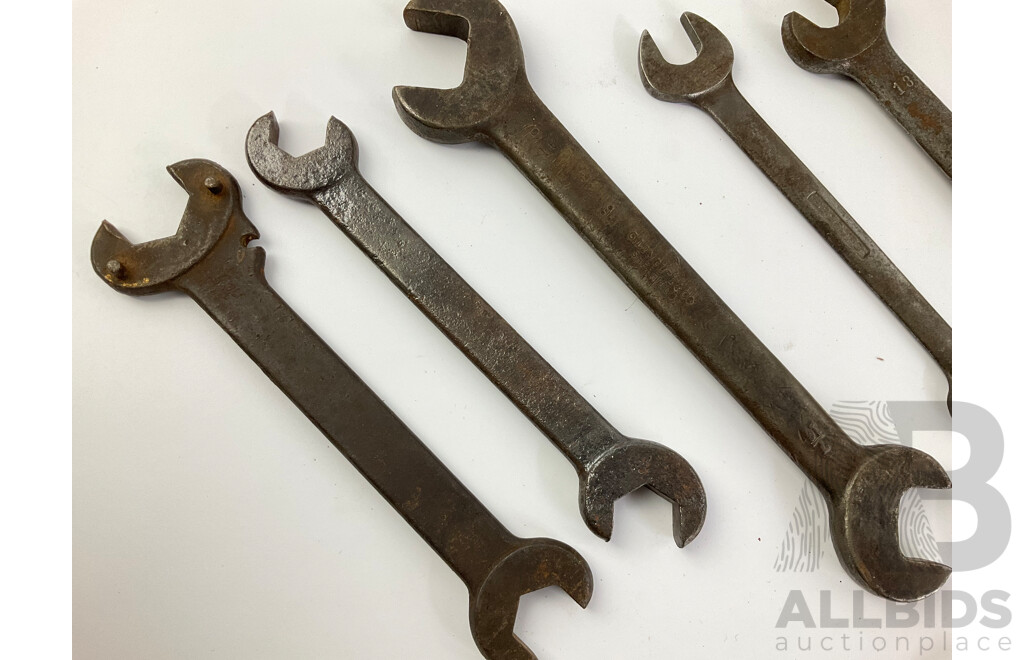 Collection of Vintage Ring, Comination and Open End Spanners Including Velox Stakka Jak, GSP, Shanks, Lightning Grader, C.Linpley & Co, Bedford - Canada, Britain and Sweden Made Examples