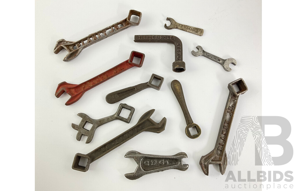 Small Vintage Spanners Including Planet Jr, Tylors, Tyton, CF Co