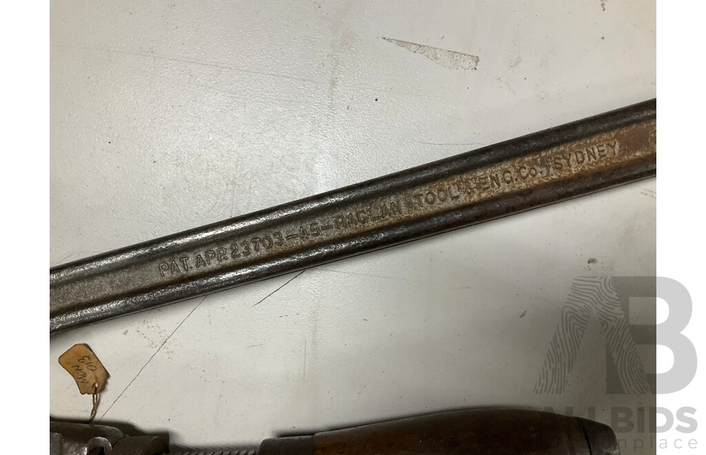 Collection of Vintage Adjustable Spanners Including Raglan Tool & Co Eng Sydney Handcuff Wrench