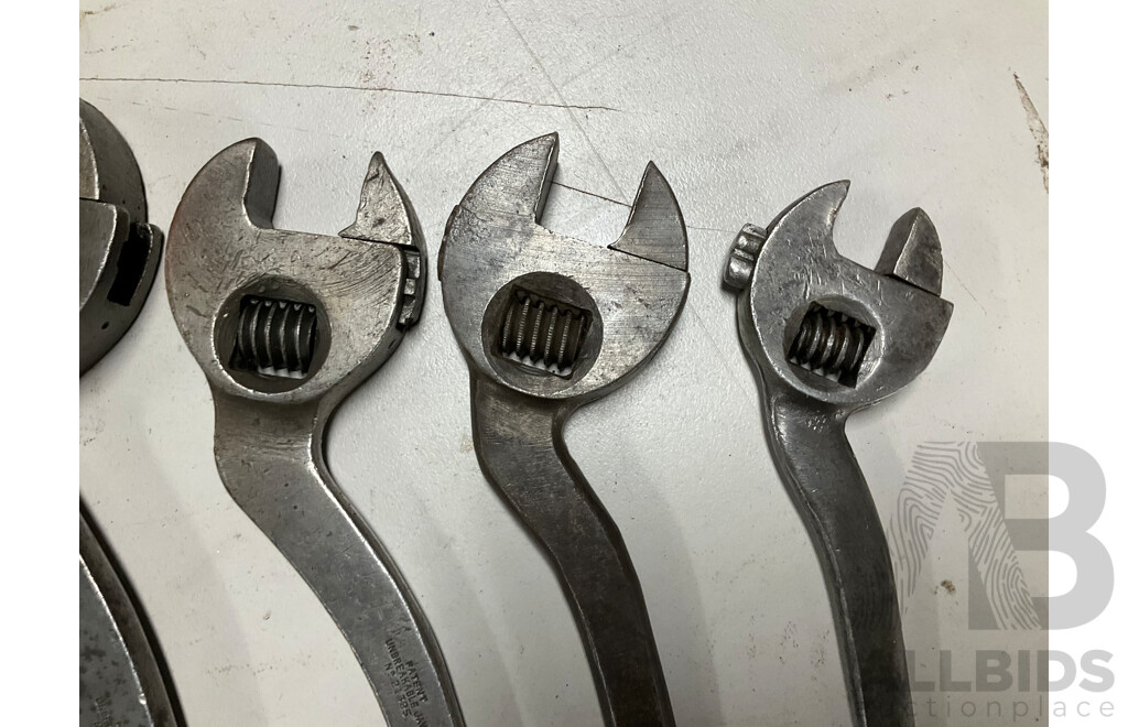 Eight Vintage Crank Arm Adjustable Spanners Including Joseph Evans & Sons and Dragonfly