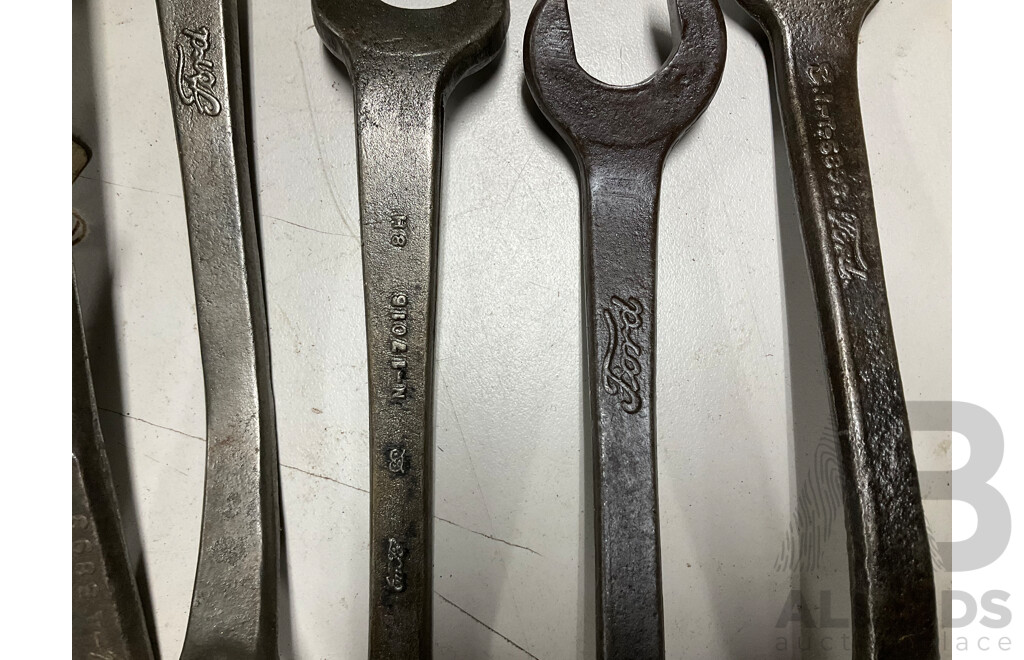 Fifteen Vintage Ford Combination Spanners