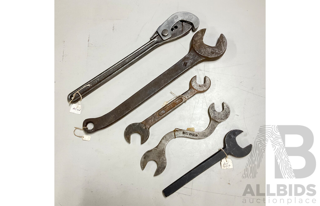 Collection of New South Wales Railways and Transport Spanners with Raglan Tool Co Handcuff Wrench