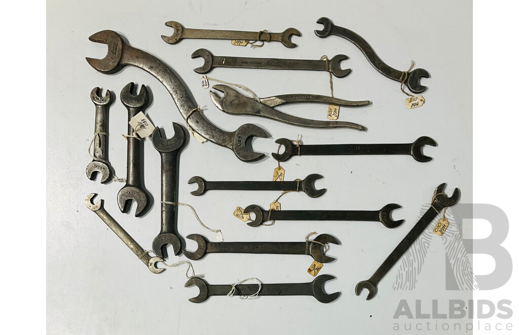 Collection of Vintage Herbrand Spanners, Pliers, Imperial/Whitworth, 'S' Combination