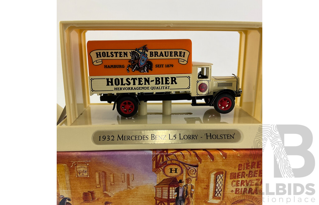 Matchbox Diecast Models of Yesteryear Great Beers of the World Including 1932 Mercedes Holsten, 1932 Model 'A' Carlsberg, 1918 Atkinson Swan, 1932 Ford 'AA' Corona