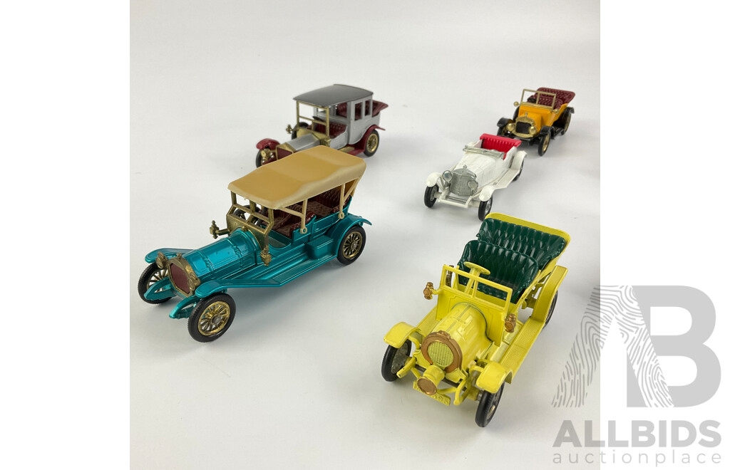 Collection of Diecast Matchbox Models of Yesteryear Including 1914 Prince Henry Vauxhall, 1909 Thomas Flyabout, 1931 Stutz Bearcat and More