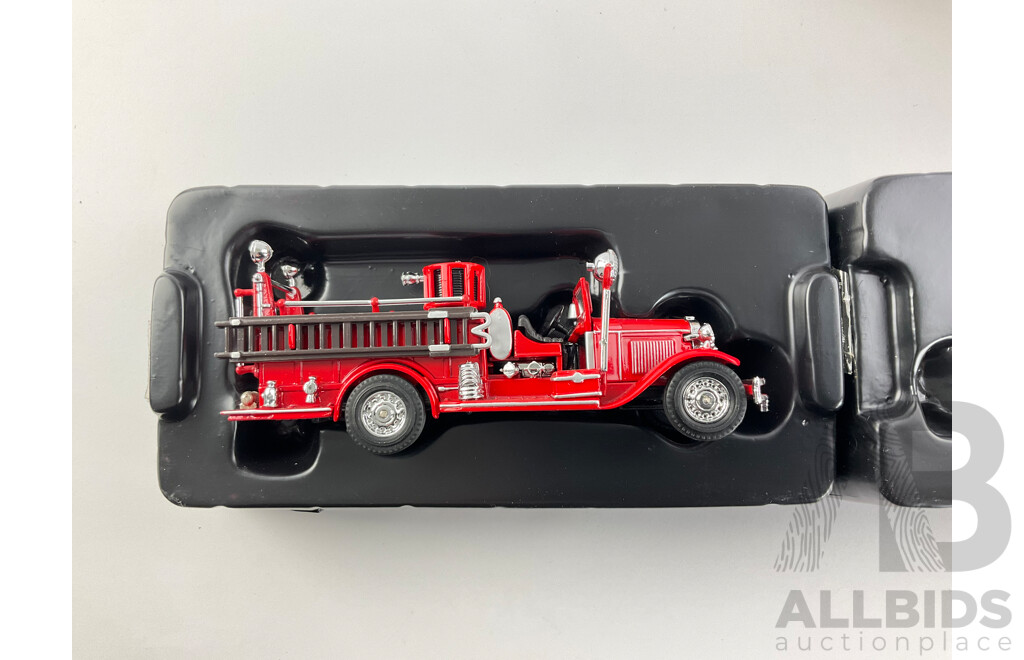 Matchbox Diecast Models of Yesteryear Fire Engine Series 1932 Ford AA Open Cab (YFE09)