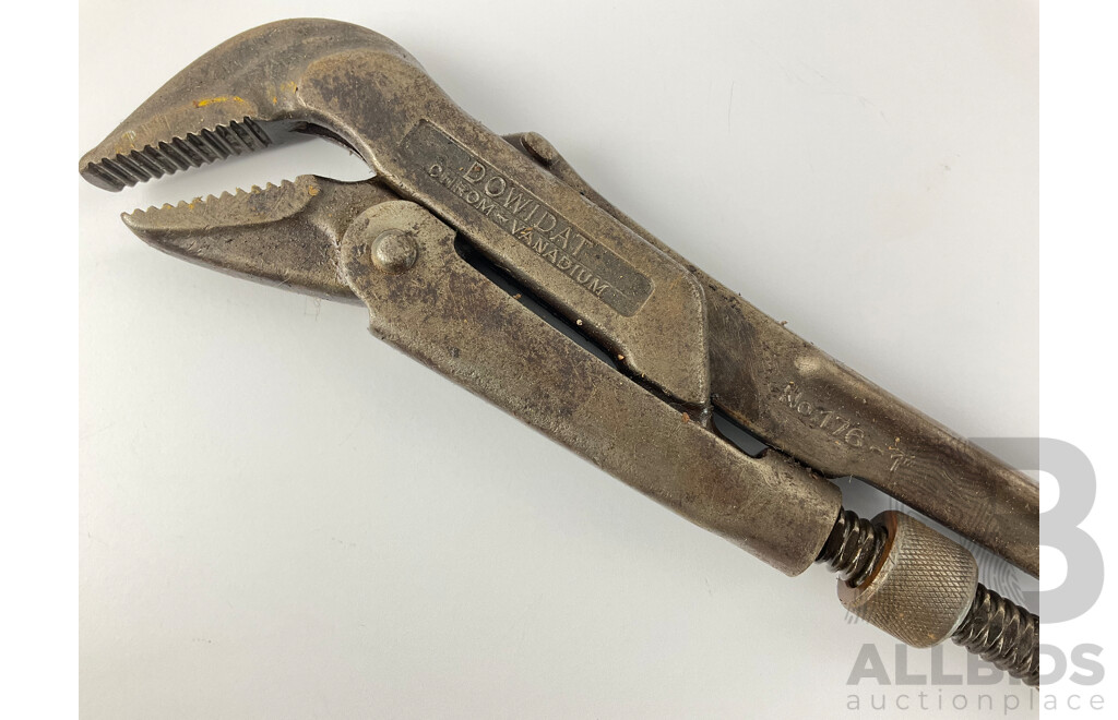 Vintage Dowidat Chrome Vanadium Adjustable Pliers Number 176-1” Made in Germany