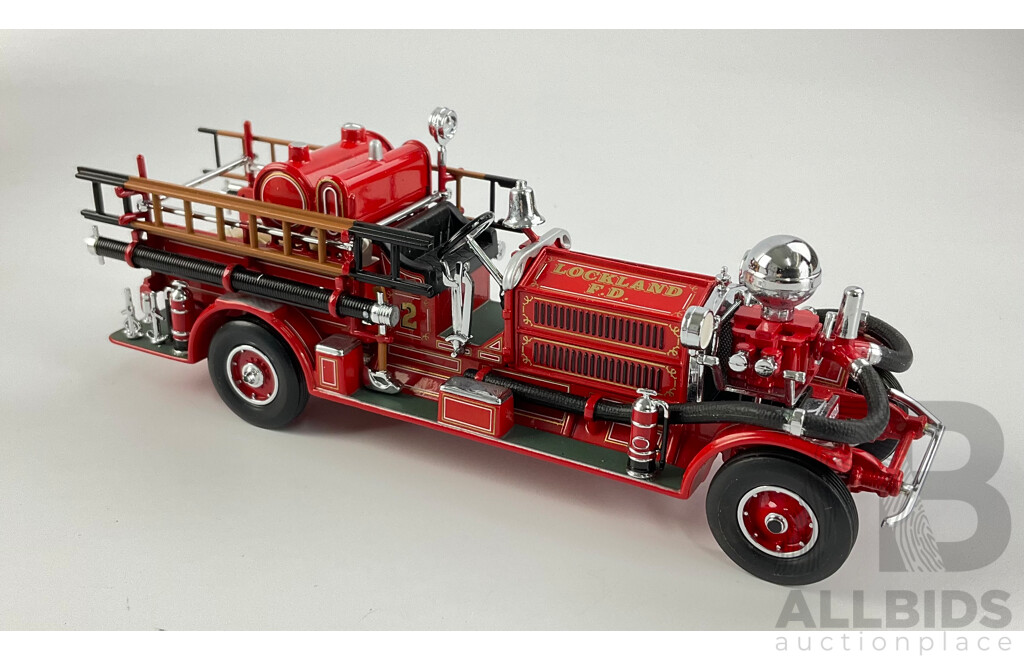 Matchbox Diecast Models of Yesteryear Fire Engine Series 1927 Aherns-Fox N-S-4  (YSFE04-M)