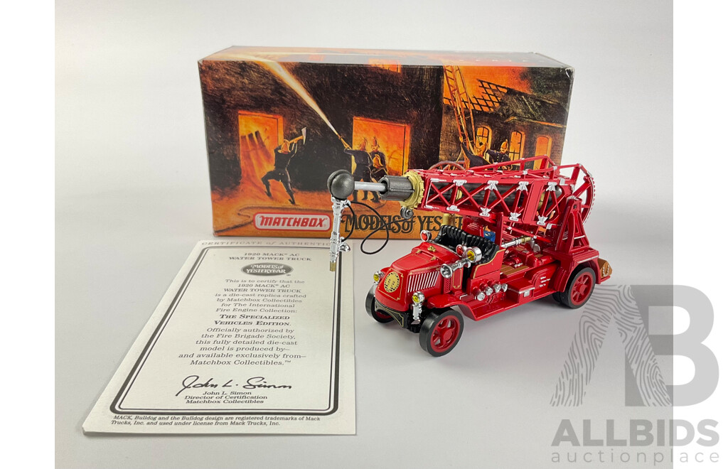 Matchbox Models of Yesteryear Fire Engine Series 1920 Mack Tower Truck (YYM37633)