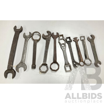 Collection of Large Imperial/Whitworth Spanners Including Newell Sanders Plow Co, Chattanooga Plow Co, Sheldon Axle Co